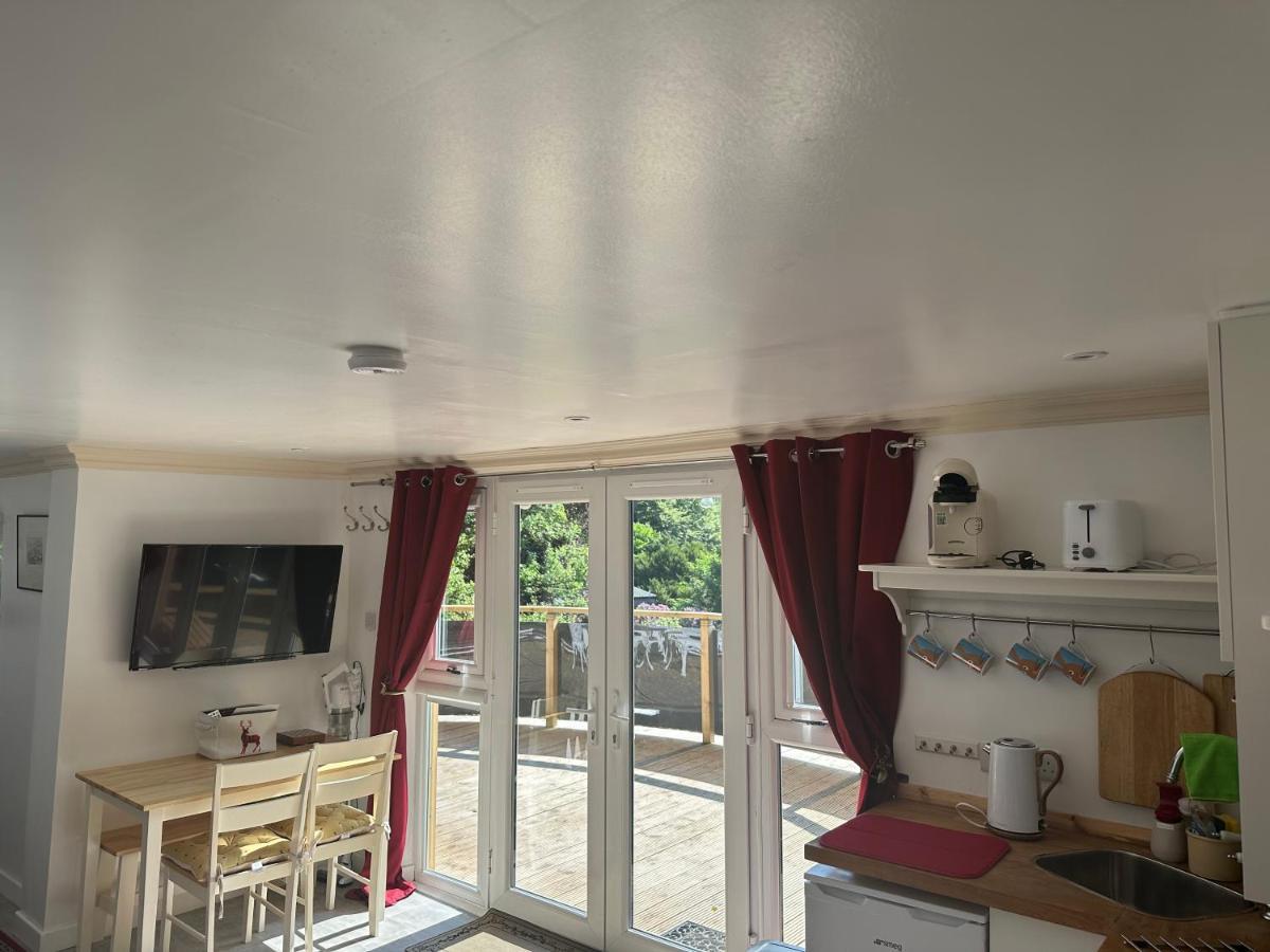 Apartment Unique Orchard For Couples With Hot Tub Strathaven