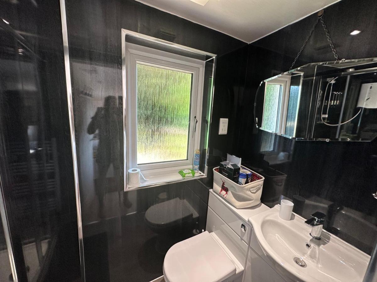 Unique Orchard For Couples With Hot Tub Apartment *